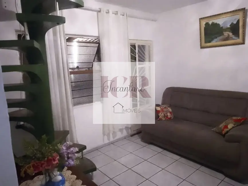Foto 2 de Sobrado com 3 quartos à venda, 150m2 em Jardim Maria Lúcia, Votorantim - SP