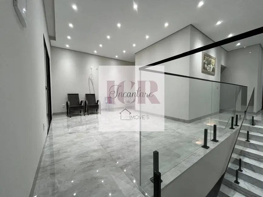 Foto 2 de Sobrado com 4 quartos à venda, 132m2 em Jardim Residencial Vivenda do Itavuvu, Sorocaba - SP