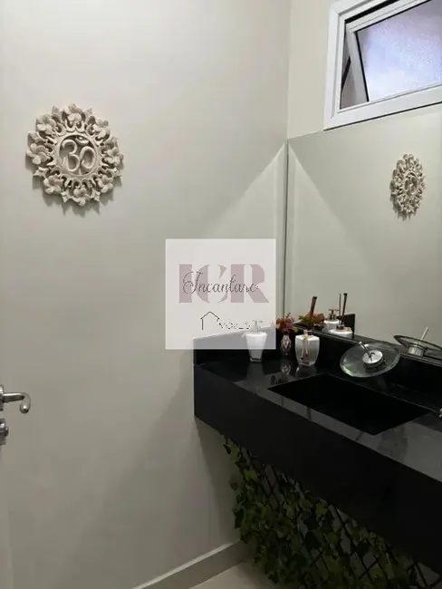 Casa de Condomínio com 3 quartos à venda, 160m2 em Aparecidinha, Sorocaba - SP - imagem 4 Foto 4 de Casa de Condomínio com 3 quartos à venda, 160m2 em Aparecidinha, Sorocaba - SP