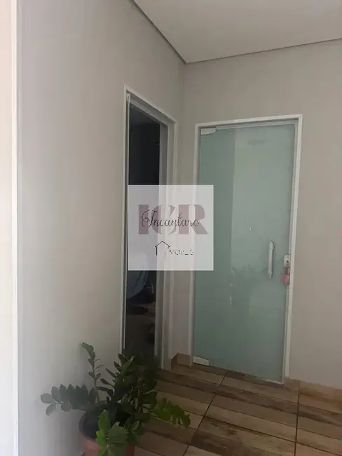 Casa com 4 quartos à venda, 170m2 em Jardim Santa Catarina, Sorocaba - SP - imagem 4 Foto 4 de Casa com 4 quartos à venda, 170m2 em Jardim Santa Catarina, Sorocaba - SP