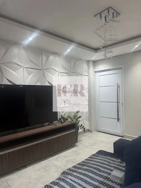 Casa com 4 quartos à venda, 170m2 em Jardim Santa Catarina, Sorocaba - SP - imagem 5 Foto 5 de Casa com 4 quartos à venda, 170m2 em Jardim Santa Catarina, Sorocaba - SP