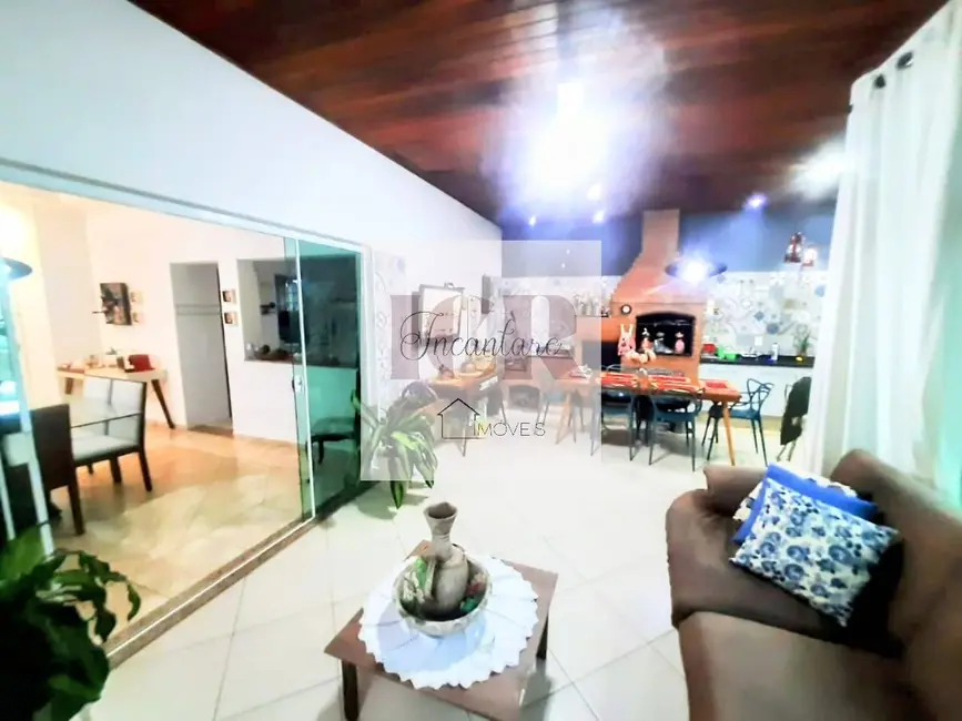 Foto 9 de Casa com 3 quartos à venda, 900m2 em Aracoiaba Da Serra - SP