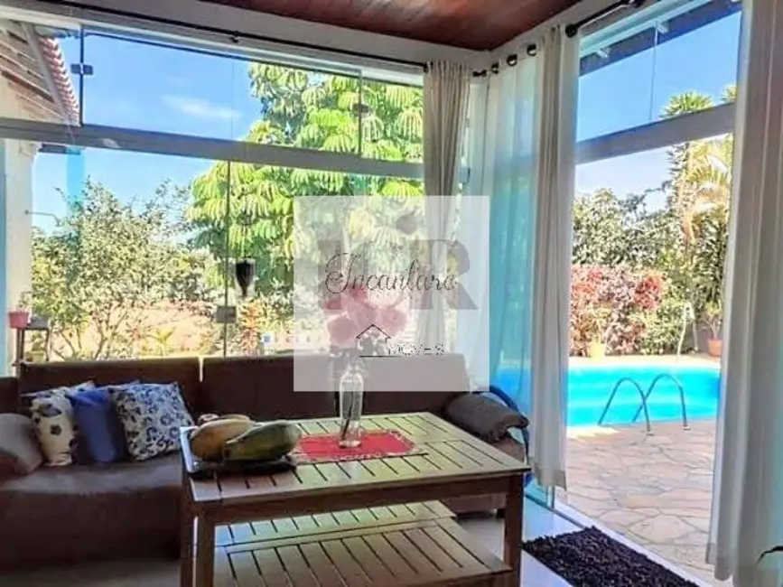 Foto 1 de Casa com 3 quartos à venda, 900m2 em Aracoiaba Da Serra - SP