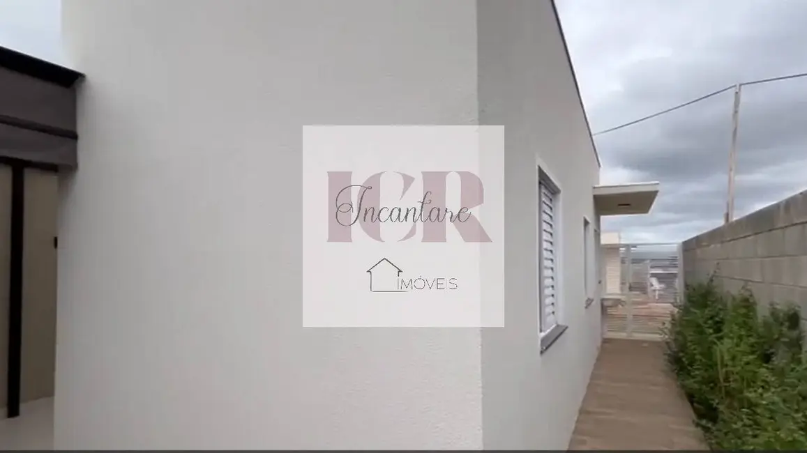 Foto 2 de Casa de Condomínio com 2 quartos à venda, 130m2 em Aparecidinha, Sorocaba - SP