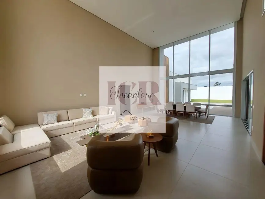 Casa de Condomínio com 4 quartos à venda e para alugar, 1040m2 em Jardim Residencial Saint Patrick 2, Sorocaba - SP - imagem 2 Foto 2 de Casa de Condomínio com 4 quartos à venda e para alugar, 1040m2 em Jardim Residencial Saint Patrick 2, Sorocaba - SP