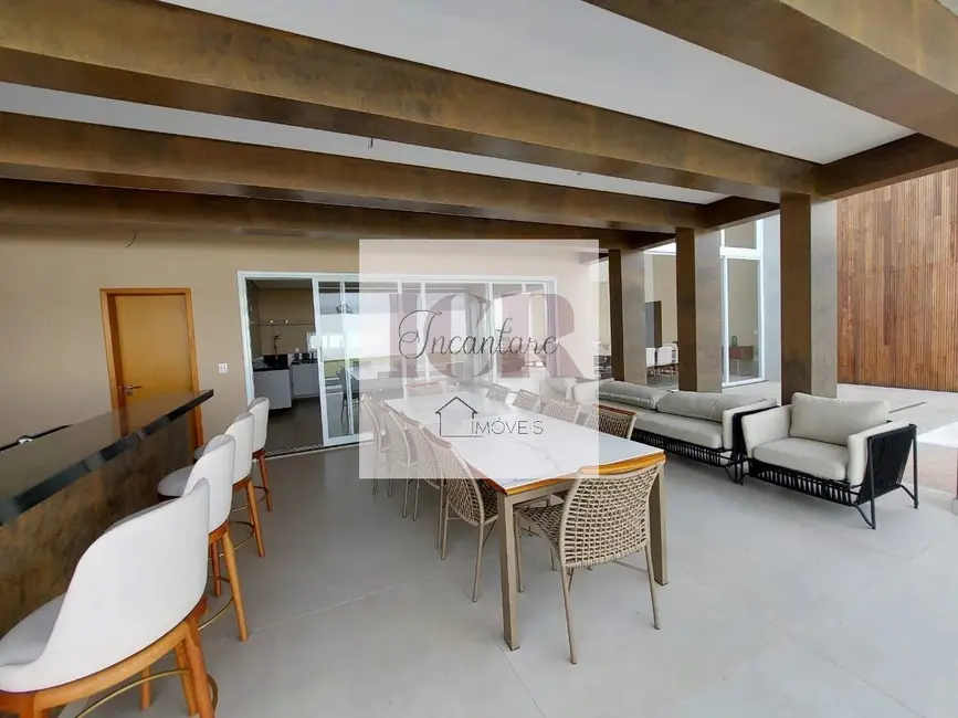 Casa de Condomínio com 4 quartos à venda e para alugar, 1040m2 em Jardim Residencial Saint Patrick 2, Sorocaba - SP - imagem 5 Foto 5 de Casa de Condomínio com 4 quartos à venda e para alugar, 1040m2 em Jardim Residencial Saint Patrick 2, Sorocaba - SP