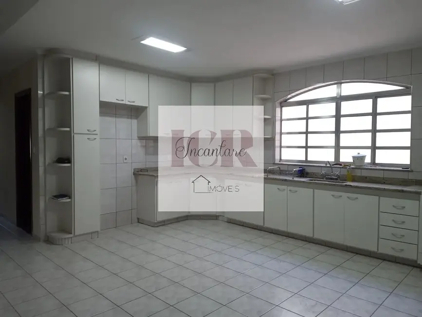 Foto 1 de Sobrado com 3 quartos à venda, 200m2 em Vila Carvalho, Sorocaba - SP