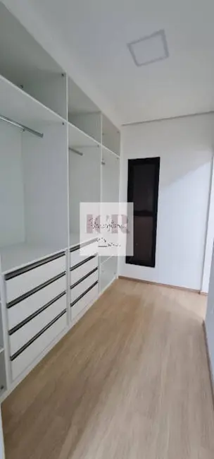 Casa de Condomínio com 3 quartos à venda, 258m2 em Cajuru do Sul, Sorocaba - SP - imagem 6 Foto 6 de Casa de Condomínio com 3 quartos à venda, 258m2 em Cajuru do Sul, Sorocaba - SP