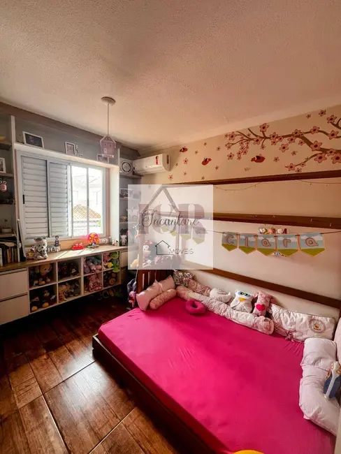 Foto 7 de Casa de Condomínio com 3 quartos à venda, 225m2 em Vossoroca, Votorantim - SP