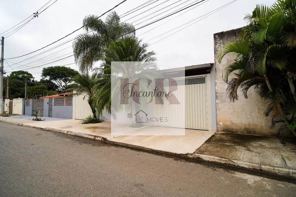 Foto 4 de Casa com 3 quartos à venda, 300m2 em Aracoiaba Da Serra - SP