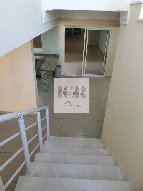 Foto 2 de Sobrado com 3 quartos à venda, 200m2 em Jardim Bonsucesso, Sorocaba - SP