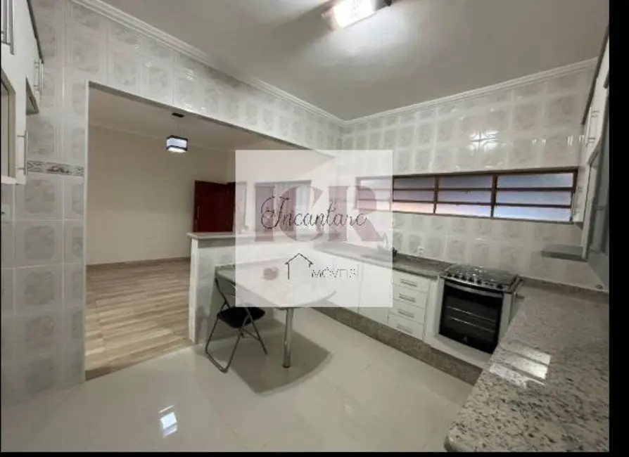 Foto 2 de Casa com 2 quartos à venda, 300m2 em Jardim Zulmira, Sorocaba - SP
