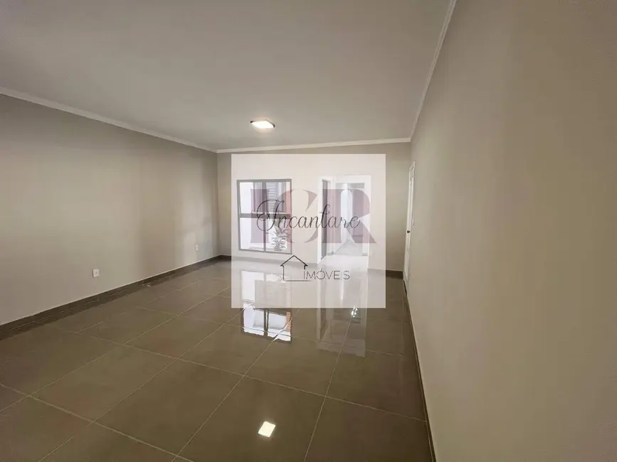 Casa com 3 quartos à venda, 200m2 em Central Parque Sorocaba, Sorocaba - SP - imagem 1 Foto 1 de Casa com 3 quartos à venda, 200m2 em Central Parque Sorocaba, Sorocaba - SP