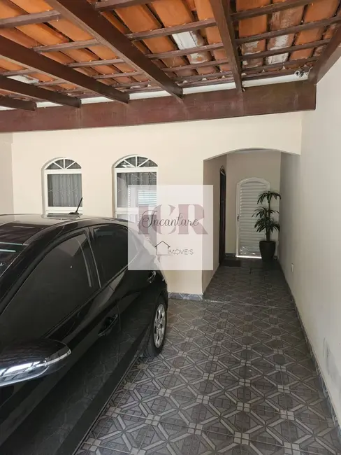 Casa com 3 quartos à venda, 180m2 em Jardim Itanguá, Sorocaba - SP - imagem 1 Foto 1 de Casa com 3 quartos à venda, 180m2 em Jardim Itanguá, Sorocaba - SP