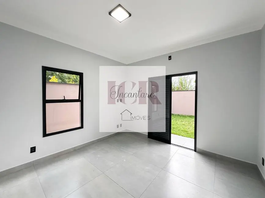 Foto 9 de Casa de Condomínio com 3 quartos à venda, 250m2 em Aracoiaba Da Serra - SP