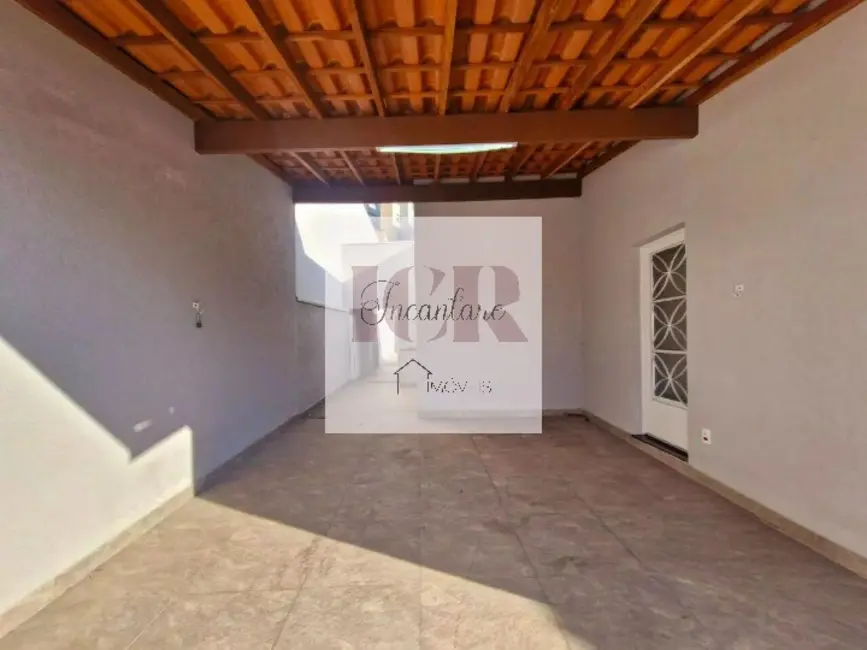 Casa com 3 quartos à venda, 250m2 em Jardim São Judas Tadeu, Sorocaba - SP - imagem 2 Foto 2 de Casa com 3 quartos à venda, 250m2 em Jardim São Judas Tadeu, Sorocaba - SP