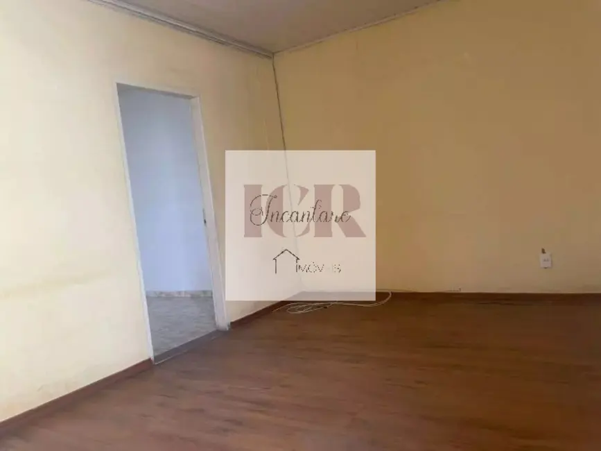 Casa com 2 quartos à venda em Vila Hortência, Sorocaba - SP - imagem 6 Foto 6 de Casa com 2 quartos à venda em Vila Hortência, Sorocaba - SP