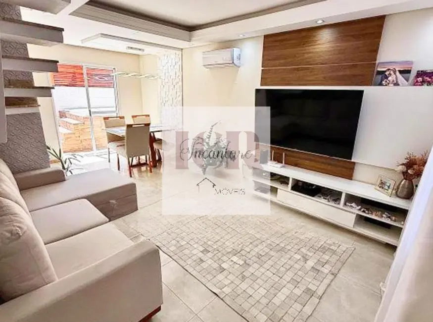 Casa com 3 quartos à venda, 180m2 em Além Ponte, Sorocaba - SP - imagem 2 Foto 2 de Casa com 3 quartos à venda, 180m2 em Além Ponte, Sorocaba - SP