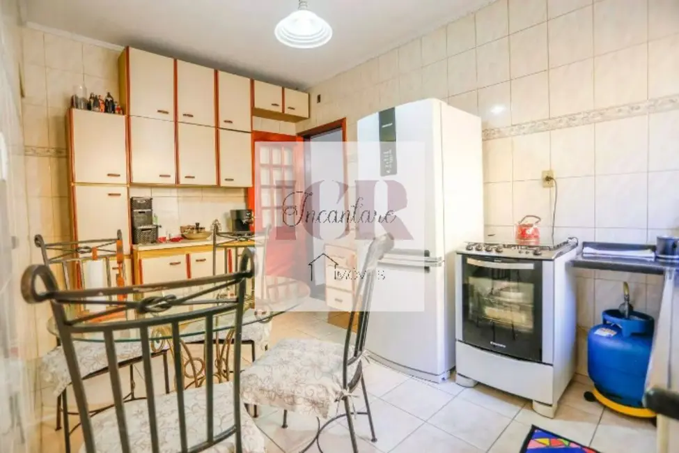 Casa com 3 quartos à venda, 162m2 em Jardim Simus, Sorocaba - SP - imagem 4 Foto 4 de Casa com 3 quartos à venda, 162m2 em Jardim Simus, Sorocaba - SP