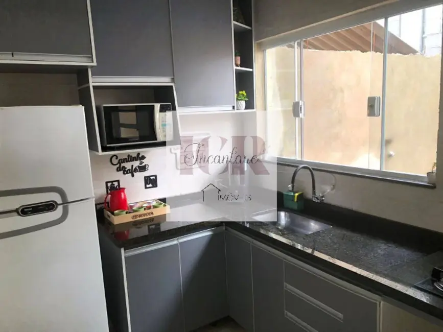 Foto 1 de Casa com 2 quartos à venda, 100m2 em Vila Helena, Sorocaba - SP