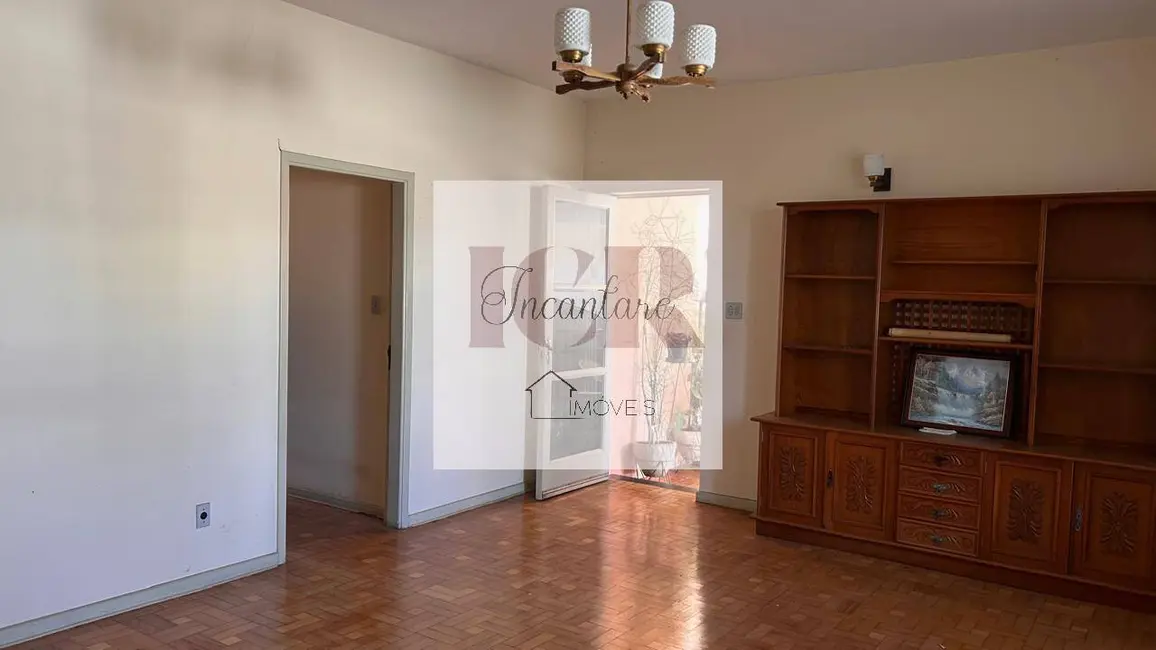 Casa com 3 quartos à venda, 300m2 em Vila Barcelona, Sorocaba - SP - imagem 2 Foto 2 de Casa com 3 quartos à venda, 300m2 em Vila Barcelona, Sorocaba - SP