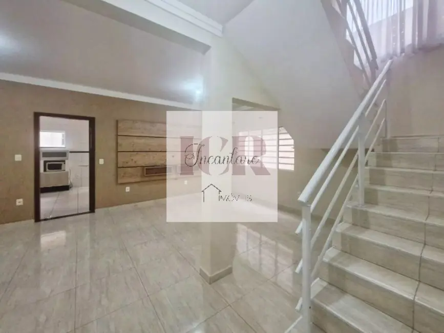 Casa com 4 quartos à venda, 300m2 em Jardim Piratininga, Sorocaba - SP - imagem 4 Foto 4 de Casa com 4 quartos à venda, 300m2 em Jardim Piratininga, Sorocaba - SP