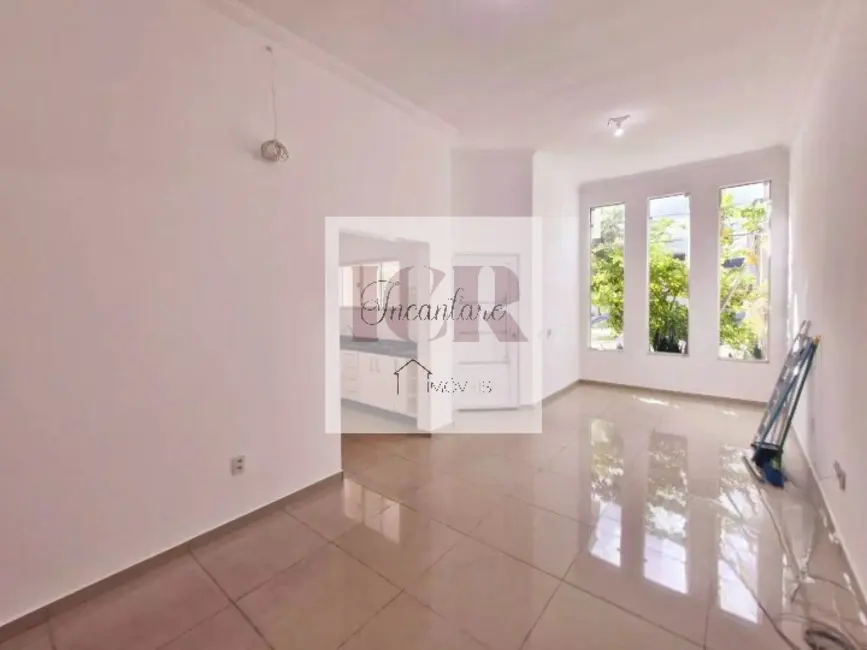 Foto 2 de Casa de Condomínio com 3 quartos à venda, 160m2 em Cajuru do Sul, Sorocaba - SP