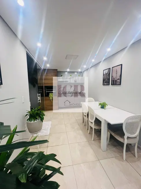 Casa com 3 quartos à venda, 131m2 em Aparecidinha, Sorocaba - SP - imagem 6 Foto 6 de Casa com 3 quartos à venda, 131m2 em Aparecidinha, Sorocaba - SP