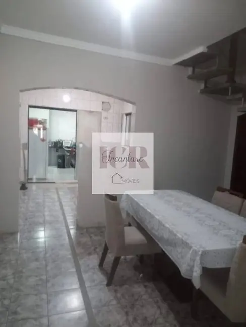 Casa com 3 quartos à venda em Jardim Maria Antônia Prado, Sorocaba - SP - imagem 4 Foto 4 de Casa com 3 quartos à venda em Jardim Maria Antônia Prado, Sorocaba - SP