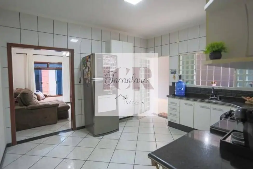 Foto 3 de Casa com 2 quartos à venda, 150m2 em Jardim Montreal, Sorocaba - SP