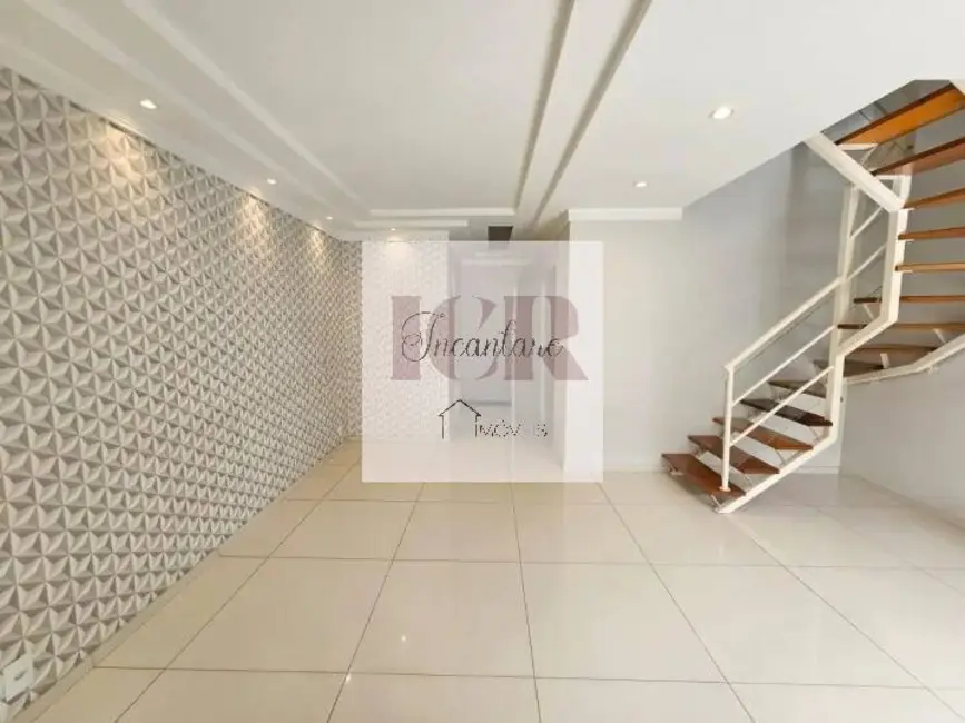 Foto 2 de Casa de Condomínio com 3 quartos à venda, 120m2 em Aparecidinha, Sorocaba - SP