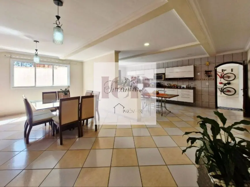 Casa com 3 quartos à venda, 250m2 em Jardim Dois Corações, Sorocaba - SP - imagem 9 Foto 9 de Casa com 3 quartos à venda, 250m2 em Jardim Dois Corações, Sorocaba - SP