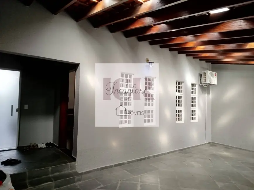 Casa com 3 quartos à venda em Sorocaba - SP - imagem 2 Foto 2 de Casa com 3 quartos à venda em Sorocaba - SP