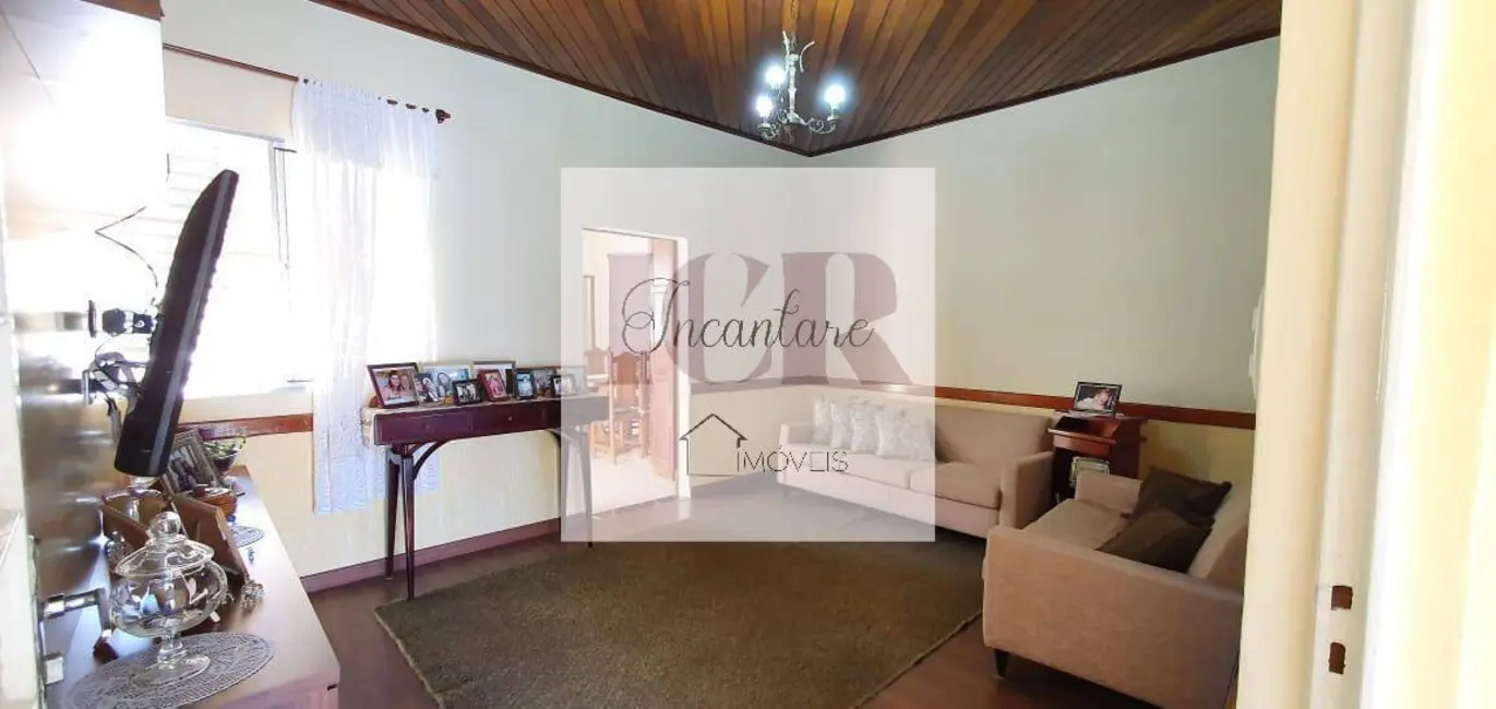 Casa com 2 quartos à venda, 180m2 em Vila Santa Rita, Sorocaba - SP - imagem 2 Foto 2 de Casa com 2 quartos à venda, 180m2 em Vila Santa Rita, Sorocaba - SP