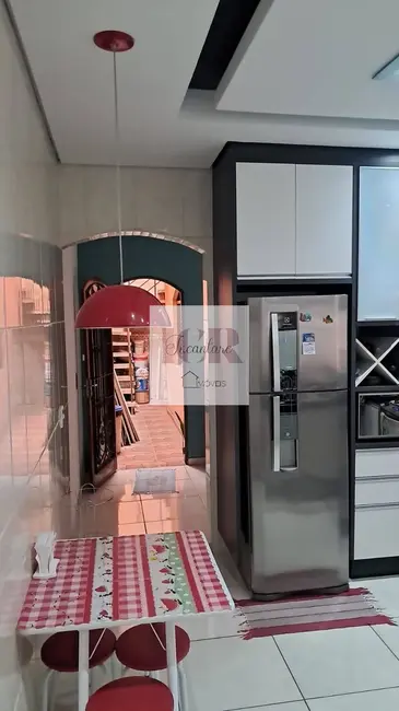 Foto 6 de Casa com 3 quartos à venda, 212m2 em Jardim Ipanema, Sorocaba - SP
