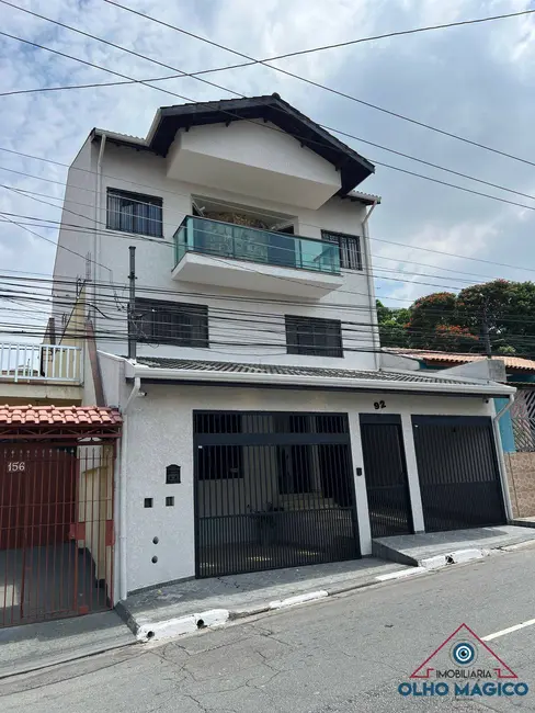 Sobrado com 4 quartos à venda, 354m2 em Centro, Osasco - SP - imagem 3 Foto 3 de Sobrado com 4 quartos à venda, 354m2 em Centro, Osasco - SP