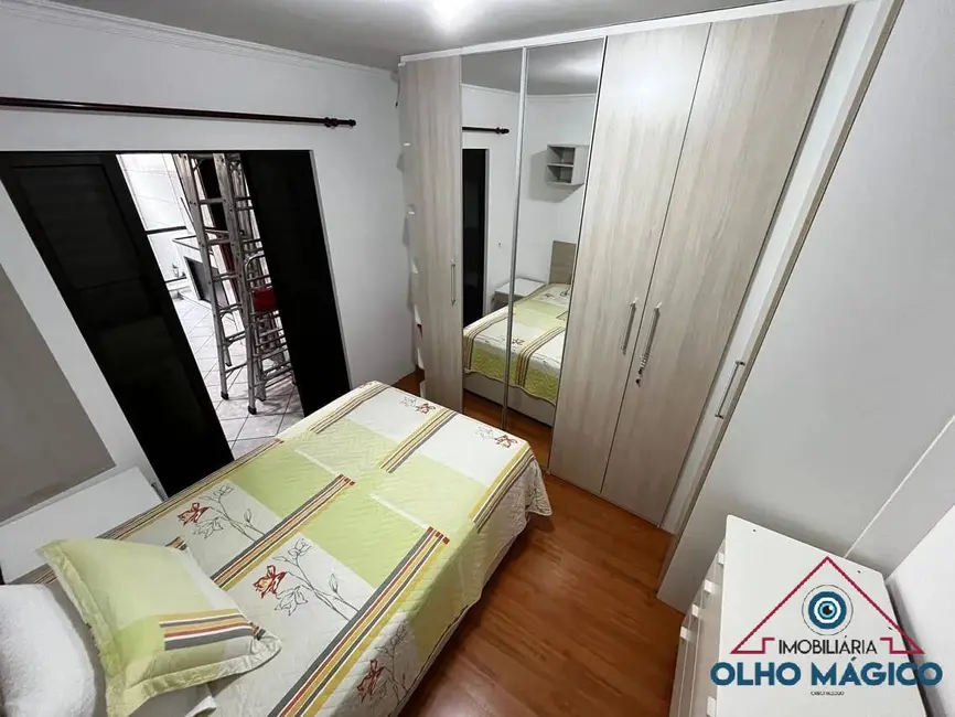 Foto 9 de Sobrado com 5 quartos à venda, 248m2 em Vila Yolanda, Osasco - SP
