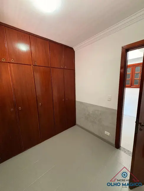 Foto 2 de Sobrado com 3 quartos à venda, 200m2 em Jardim das Vertentes, São Paulo - SP