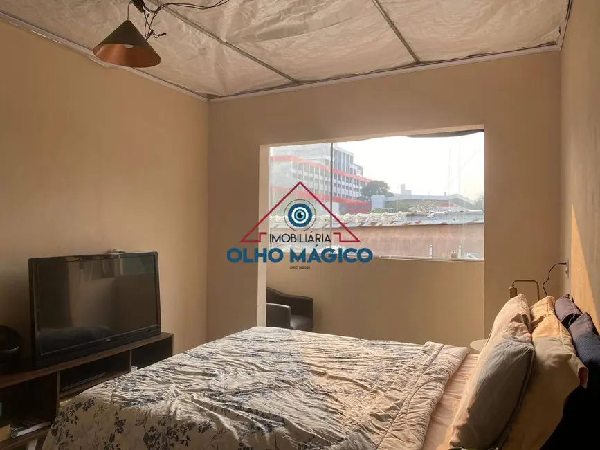 Foto 2 de Sobrado com 5 quartos à venda, 250m2 em Umuarama, Osasco - SP