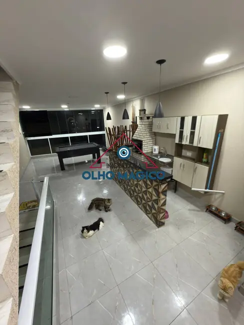 Foto 1 de Sobrado com 3 quartos à venda, 300m2 em Bussocaba, Osasco - SP