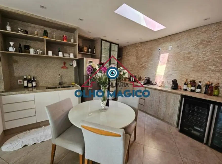 Casa de Condomínio com 3 quartos à venda, 300m2 em Parque dos Príncipes, São Paulo - SP - imagem 9 Foto 9 de Casa de Condomínio com 3 quartos à venda, 300m2 em Parque dos Príncipes, São Paulo - SP