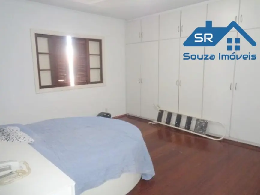 Foto 7 de Casa com 4 quartos à venda, 210m2 em Jardim Santa Mena, Guarulhos - SP