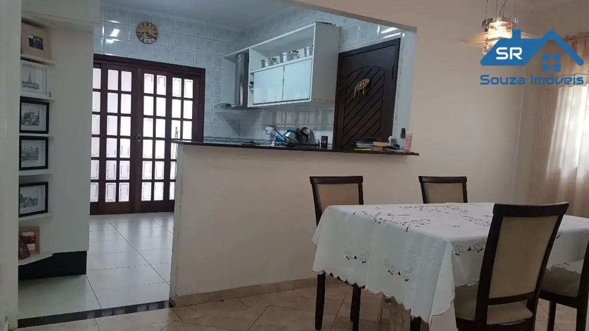 Casa com 3 quartos à venda, 150m2 em Vila Tijuco, Guarulhos - SP - imagem 6 Foto 6 de Casa com 3 quartos à venda, 150m2 em Vila Tijuco, Guarulhos - SP