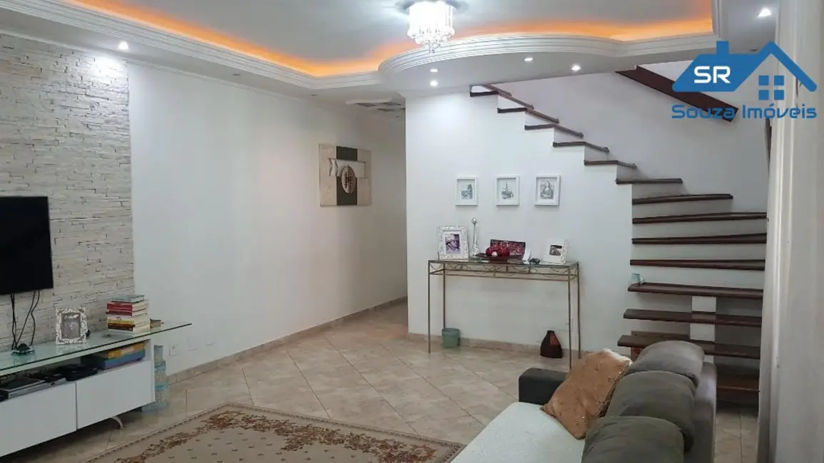 Casa com 3 quartos à venda, 150m2 em Vila Tijuco, Guarulhos - SP - imagem 2 Foto 2 de Casa com 3 quartos à venda, 150m2 em Vila Tijuco, Guarulhos - SP