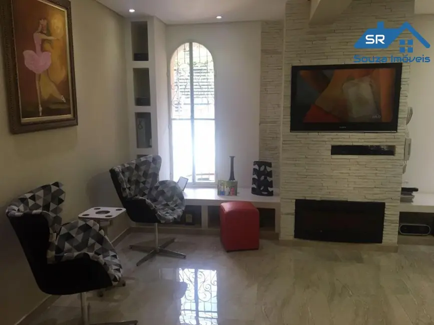 Foto 2 de Casa com 5 quartos à venda, 300m2 em Guarulhos - SP