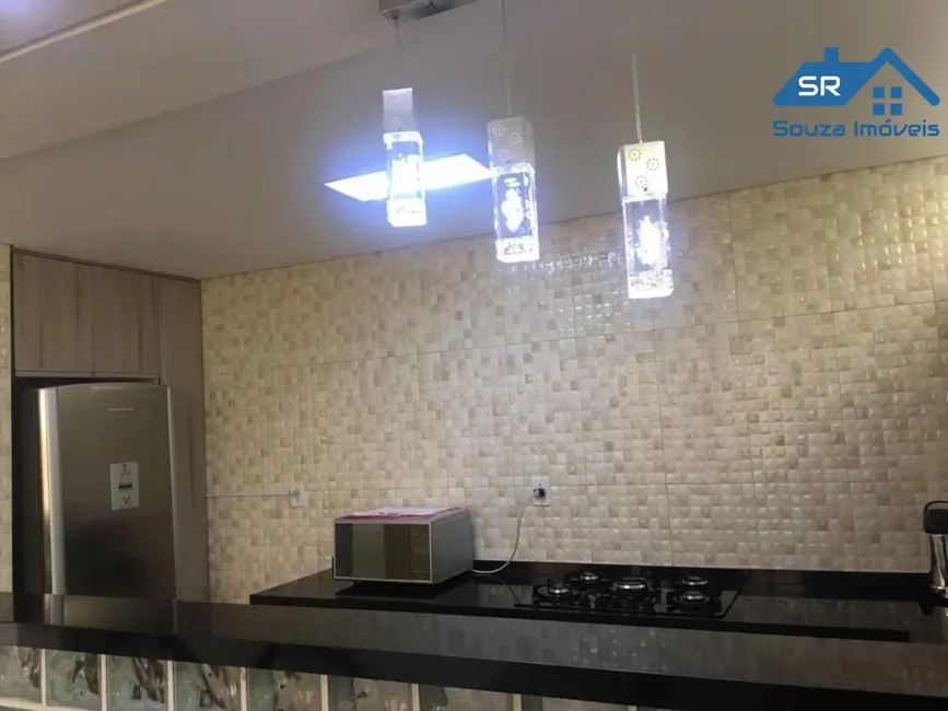 Casa com 5 quartos à venda, 300m2 em Guarulhos - SP - imagem 9 Foto 9 de Casa com 5 quartos à venda, 300m2 em Guarulhos - SP