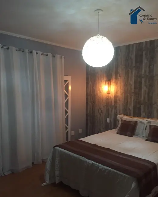 Foto 8 de Sobrado com 3 quartos à venda, 280m2 em Gopoúva, Guarulhos - SP