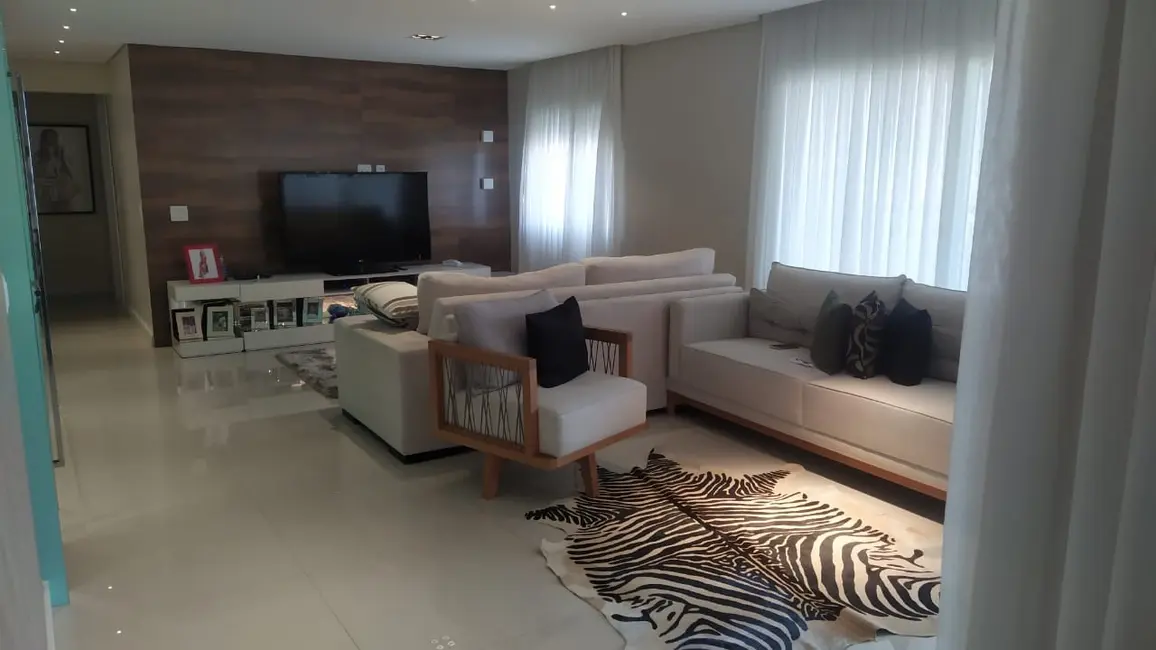 Apartamento com 3 quartos à venda, 184m2 em Vila Rosália, Guarulhos - SP - imagem 4 Foto 4 de Apartamento com 3 quartos à venda, 184m2 em Vila Rosália, Guarulhos - SP