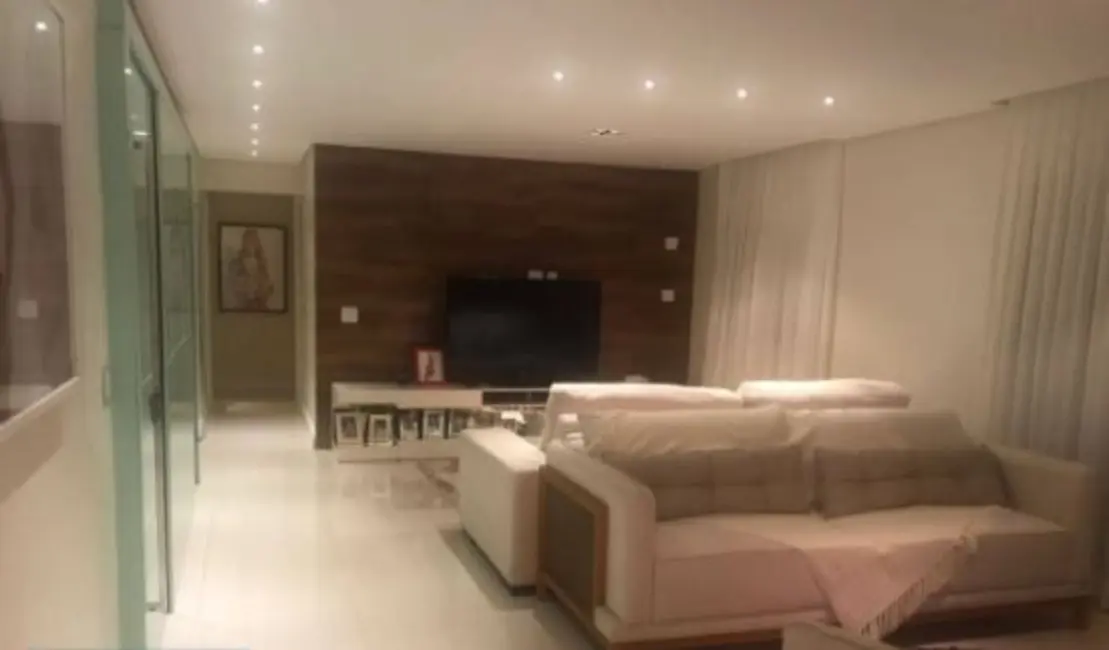 Apartamento com 3 quartos à venda, 184m2 em Vila Rosália, Guarulhos - SP - imagem 9 Foto 9 de Apartamento com 3 quartos à venda, 184m2 em Vila Rosália, Guarulhos - SP