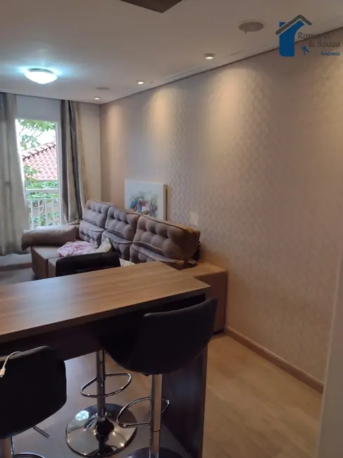 Foto 3 de Apartamento com 2 quartos à venda, 50m2 em Guarulhos - SP